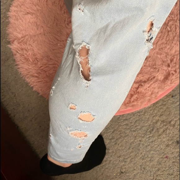 Light wash jeans - Picture 4 of 5